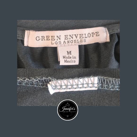 Green Envelope Sage Green Scoop Neck 3/4 Sleeve Front Tie Blouse Size M - Picture 7 of 9